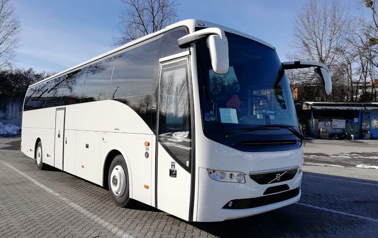 Sicily: Bus rent in Syracuse in Syracuse and Italy